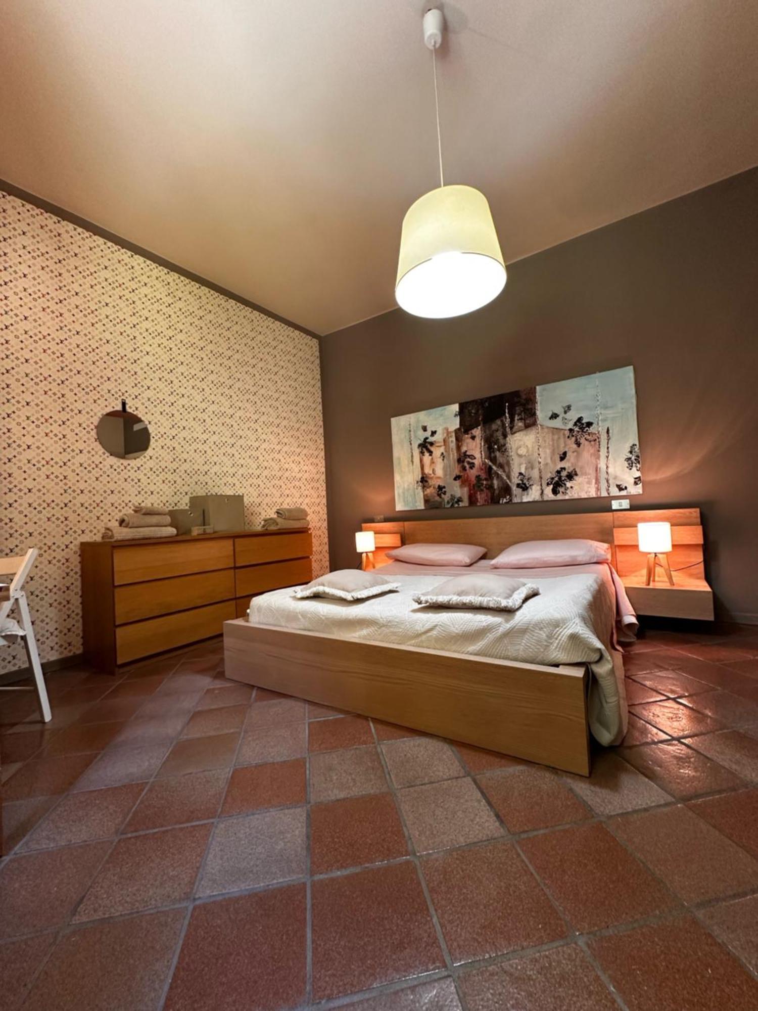 Casa Indipendente Cascina Cremasca With Pool Holiday home Crema